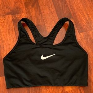 Nike Swoosh Sport Bra